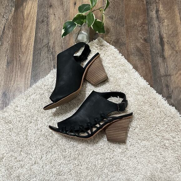 Vince Camuto Size 8.5 M Black Leather Woven Peep Toe Ankara Heels Sandals - Picture 3 of 8